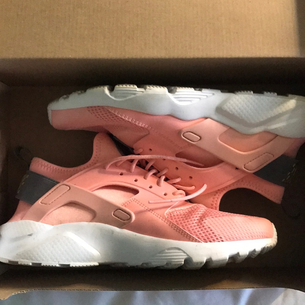 Youth Pink Nike Air Huarache Ultra GS